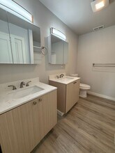 56 Oak Terrace Dr in Lebanon, OR - Building Photo - Building Photo