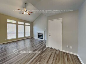 9040 Little Hampton Pl in Charlotte, NC - Building Photo - Building Photo