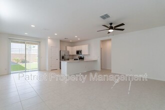 3236 W Caleb Rd in Phoenix, AZ - Building Photo - Building Photo