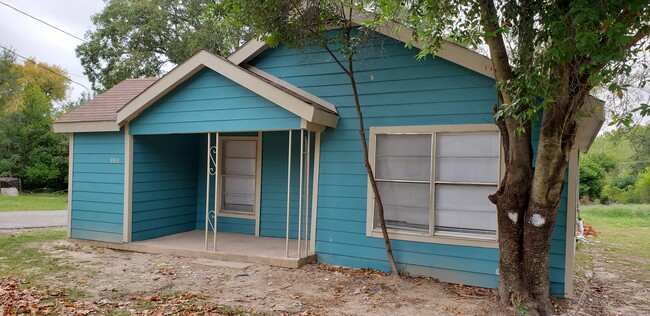 property at 901 N Hamlett St
