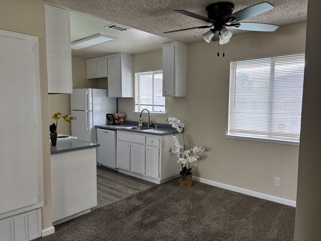 Aspen Village in Fairfield, CA - Building Photo - Building Photo