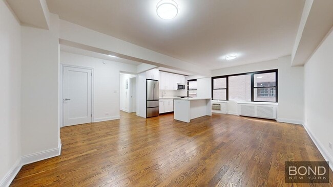 property at 157 W 57th St