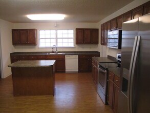 181 Conquest Ave in Crestview, FL - Building Photo - Building Photo