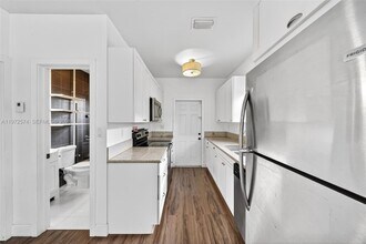 1460 NW 2nd St in Miami, FL - Building Photo - Building Photo