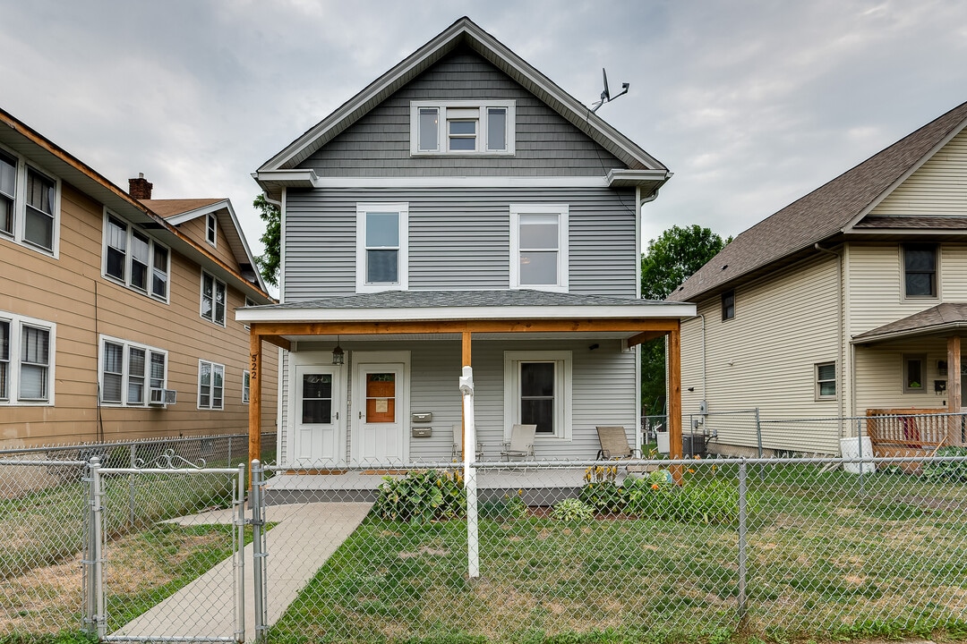 522 Newton Ave N, Unit 1 in Minneapolis, MN - Foto de edificio