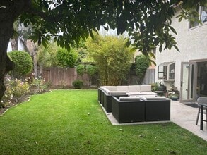 830 Stern Ln in Oxnard, CA - Building Photo - Building Photo