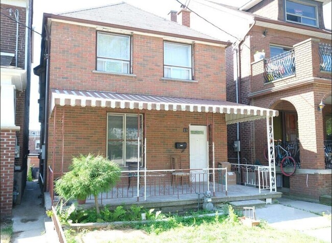 property at 15 Auburn Ave
