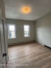 115 W Lackawanna Ave in Olyphant, PA - Building Photo - Building Photo