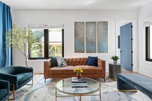 2217 Ridgedale Rd NE in Atlanta, GA - Building Photo