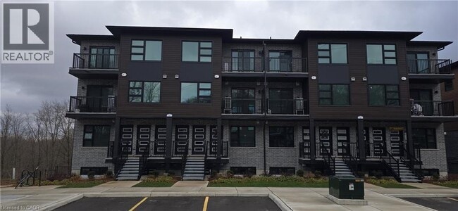 property at 118 Gravel Ridge Trail