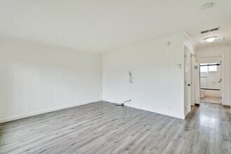 6780 Mayhews Landing Rd in Newark, CA - Building Photo - Building Photo