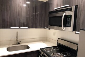 254 Newbury St in Boston, MA - Building Photo - Building Photo
