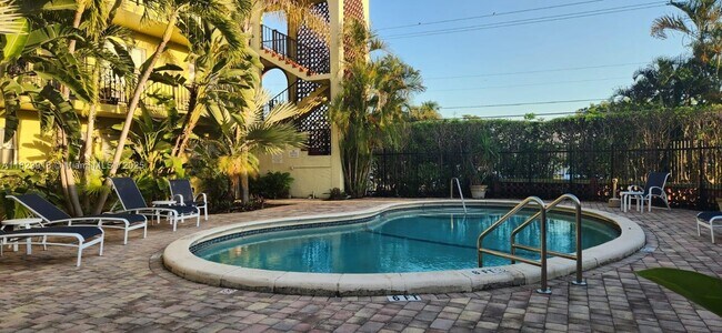 1100 NE 9th Ave in Fort Lauderdale, FL - Building Photo - Building Photo