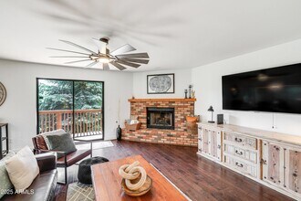 2707 N Walnut Hills Dr in Flagstaff, AZ - Building Photo - Building Photo