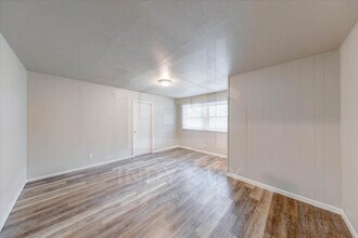 3451 N Hartman Dr in Indianapolis, IN - Building Photo - Building Photo