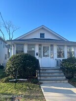 17 Ward Ln in Rumson, NJ - Building Photo