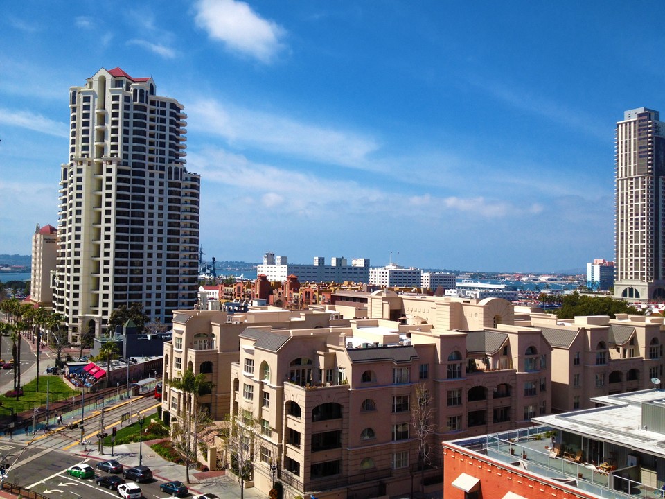 CityFront Terrace in San Diego, CA - Building Photo