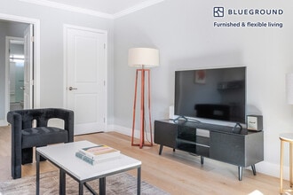 848 Jordan Ave, Unit FL2-ID2091 in Los Altos, CA - Building Photo - Building Photo