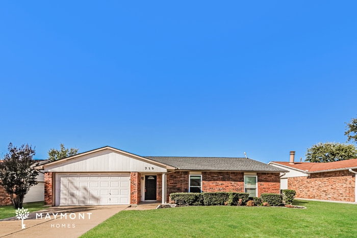 719 Wandering Way Dr in Allen, TX - Building Photo