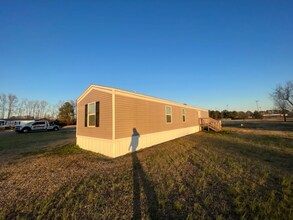 100 Harvest Ln in Goldsboro, NC - Building Photo - Building Photo