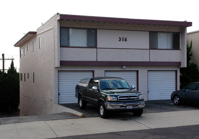 316 Maryland St in El Segundo, CA - Building Photo - Building Photo