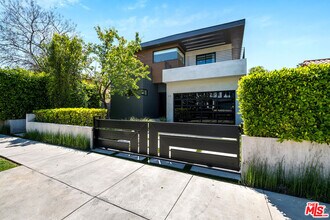 415 N Martel Ave in Los Angeles, CA - Building Photo - Building Photo