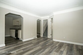 28253 Schram St in Roseville, MI - Building Photo - Building Photo