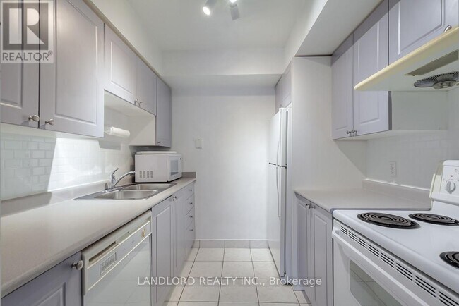 property at 256 Doris Ave