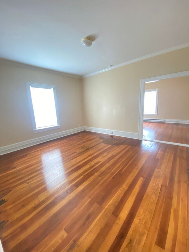 property at 119 18th St SE