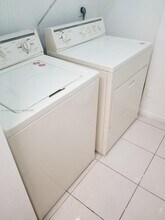 3816 SW 69th Way in Miramar, FL - Building Photo - Building Photo