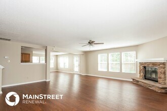 5539 Hammermill Dr in Harrisburg, NC - Building Photo - Building Photo