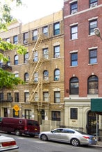 216 W 108th St in New York, NY - Foto de edificio - Building Photo