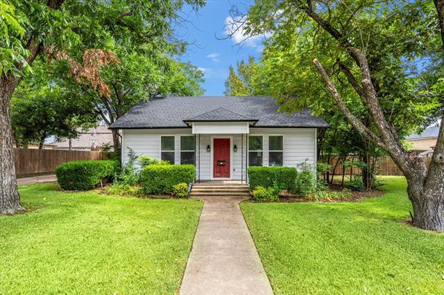 612 N Gibson St in Waxahachie, TX - Building Photo