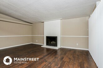 2 Bayberry Ln in Florissant, MO - Building Photo - Building Photo