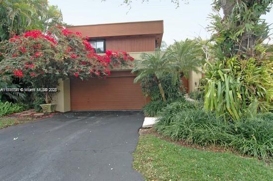 11832 SW 79th Terrace in Miami, FL - Foto de edificio - Building Photo
