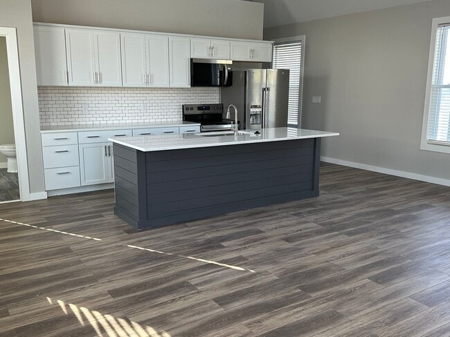 property at 501 W 16th St