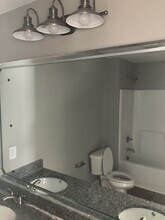 5240 Castlewood Dr in Wilson, NC - Building Photo - Building Photo