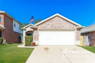 5712 Parkview Hills Ln in Fort Worth, TX - Building Photo