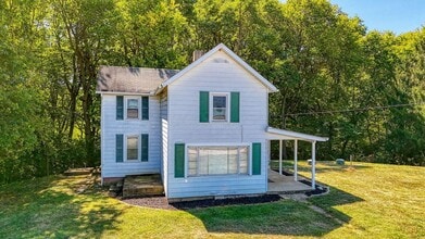 19511 Florence Chapel Pike in Circleville, OH - Building Photo - Building Photo