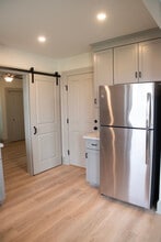 2493 Mount Joy Rd, Unit A in Manheim, PA - Building Photo - Building Photo