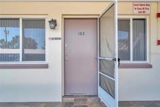 1235 S Highland Ave in Clearwater, FL - Building Photo - Building Photo