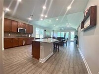 5922 Rivergrove Bend Dr in Humble, TX - Building Photo - Building Photo