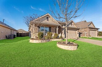 804 Skytop Dr in Haslet, TX - Building Photo - Building Photo