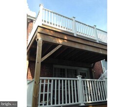 214 Grayling Ave in Narberth, PA - Building Photo - Building Photo