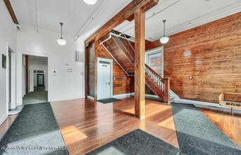 15 Railroad Ave in Kingston, NY - Building Photo - Building Photo
