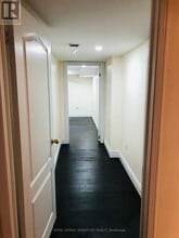 143 Crystal Glen Crescent in Brampton, ON - Building Photo - Building Photo