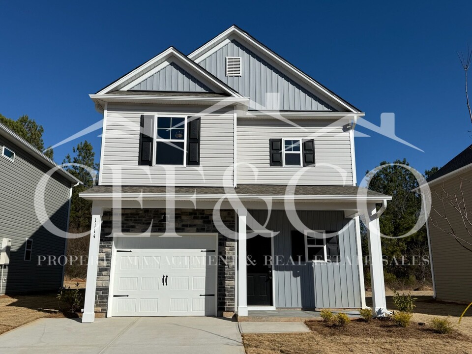 1114 Silverbend Trl in Duncan, SC - Building Photo