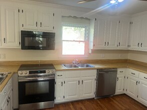 11906 Exbury Terrace in Midlothian, VA - Building Photo - Building Photo