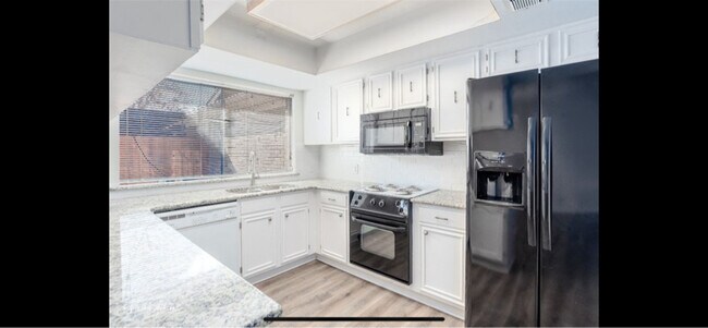 10031 Smitherman Dr in Shreveport, LA - Building Photo - Building Photo