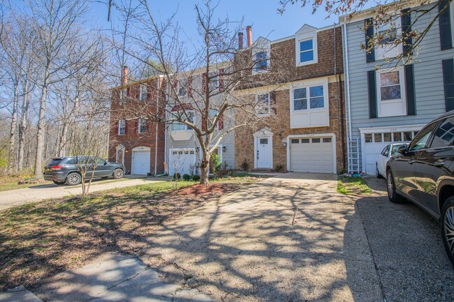 property at 7125 Forbes Blvd
